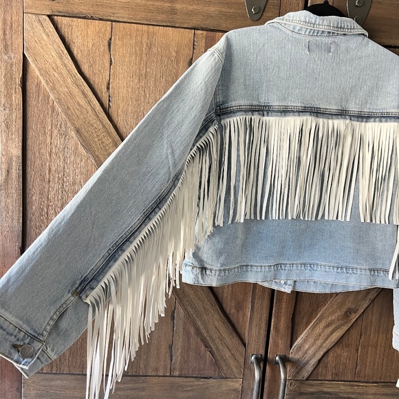 NWT VIGOSS Denim Faux Leather Fringe Jacket Size Large - Picture 5 of 10